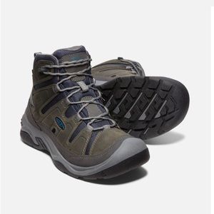 KEEN Men’s Circadia Waterproof Hiking Boot